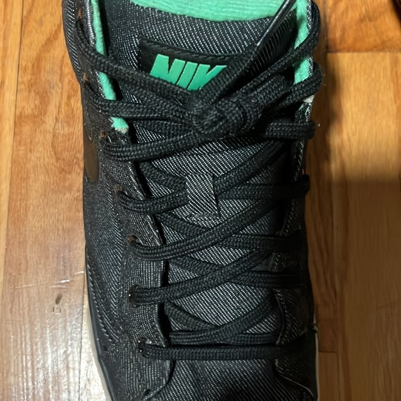 Men’s low rise Nike sneakers sz 12 - Picture 4 of 10